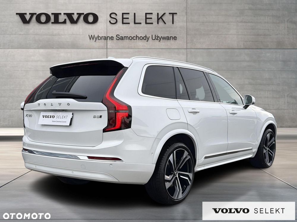 Volvo XC 90 - 7