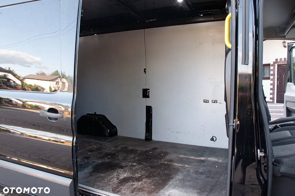 Ford Transit 350 Trend L2H2 - 25
