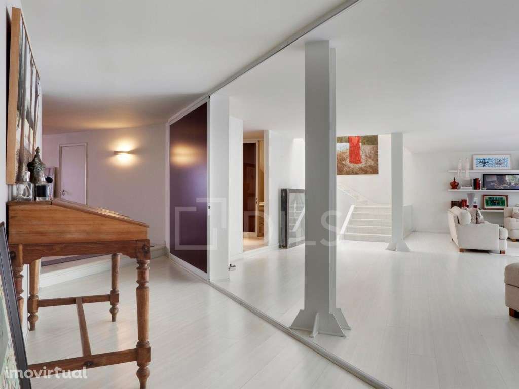 Moradia T4 com projeto aprovado na Lapa - Grande imagem: 5/21