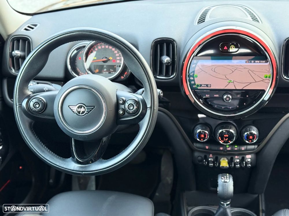 MINI Countryman Cooper SE ALL4 Auto - 5