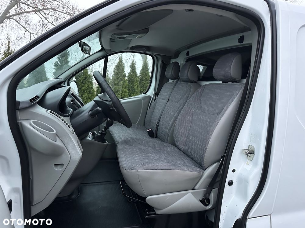 Renault Trafic - 10