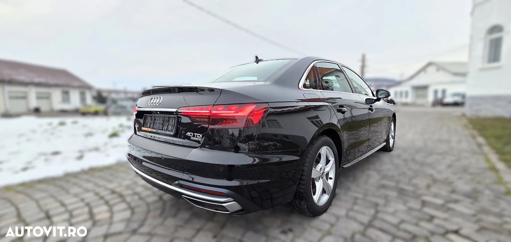 Audi A4 40 TDI quattro S tronic Advanced - 10