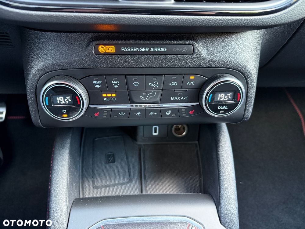Ford Focus 1.5 EcoBoost STart-Stopp-System ST-LINE - 15