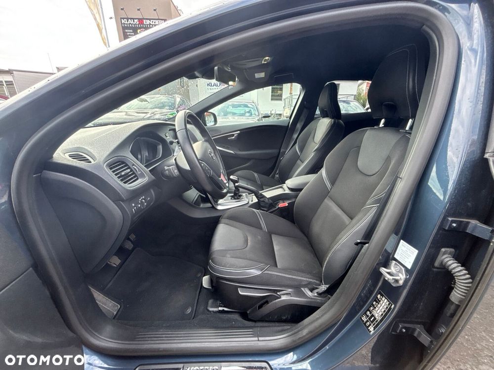 Volvo V40 - 31