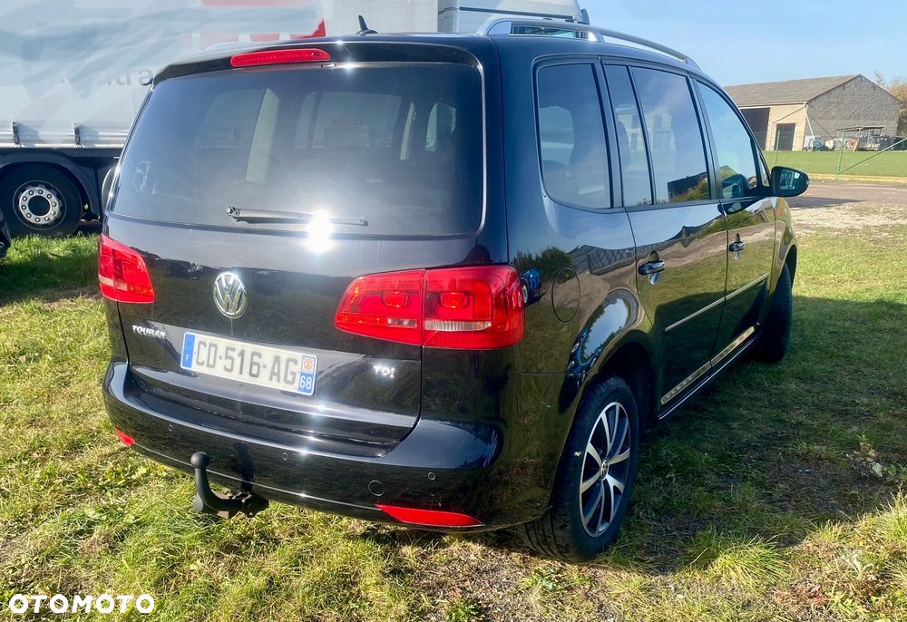 Volkswagen Touran 1.6 TDI DPF BlueMot Trendline - 8