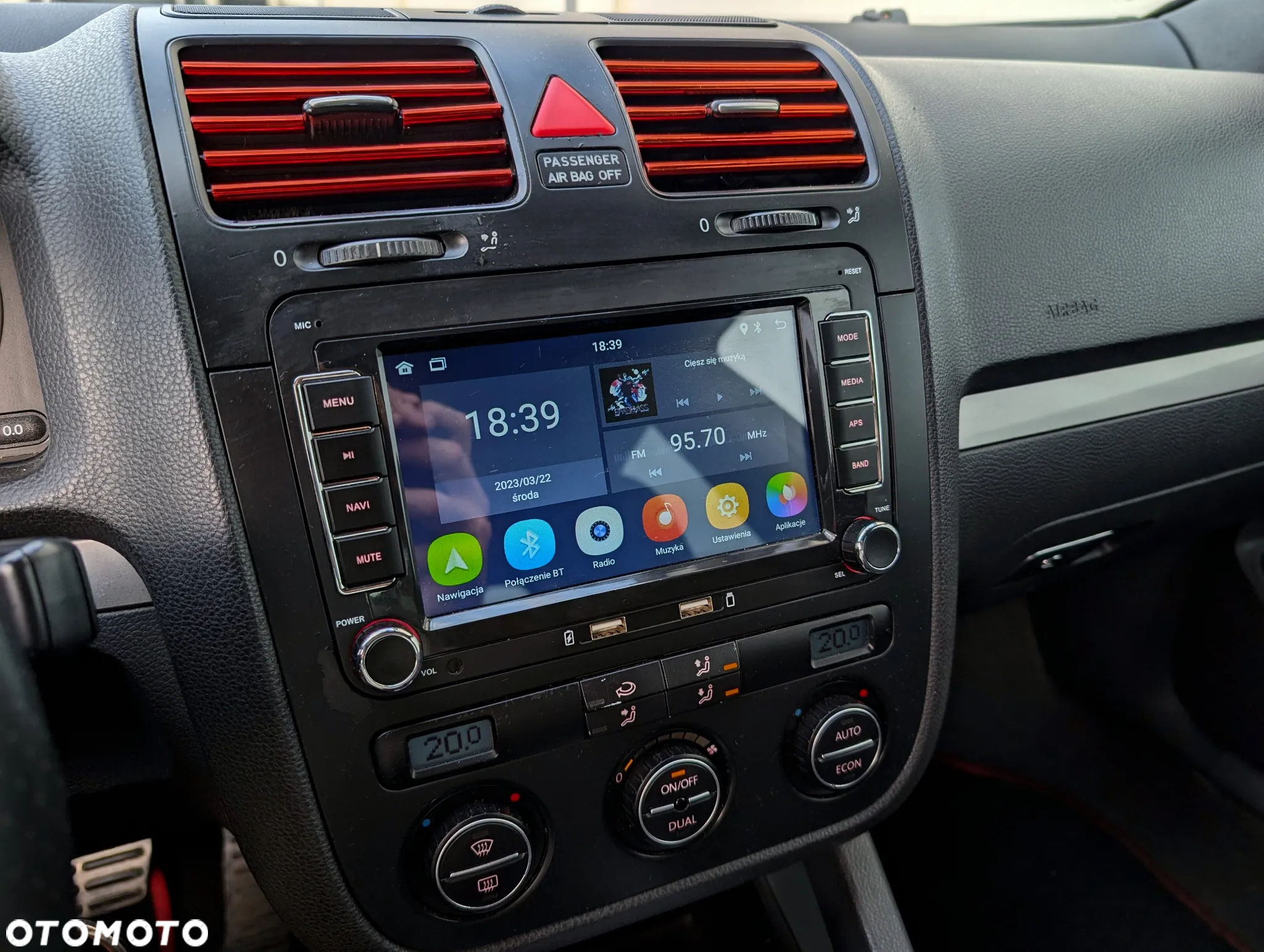 Volkswagen Golf 2.0 GTI DSG - 13