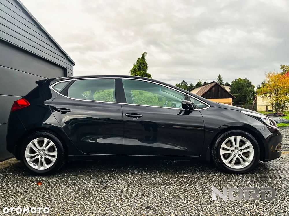 Kia Ceed Cee'd 1.6 CRDi M - 3