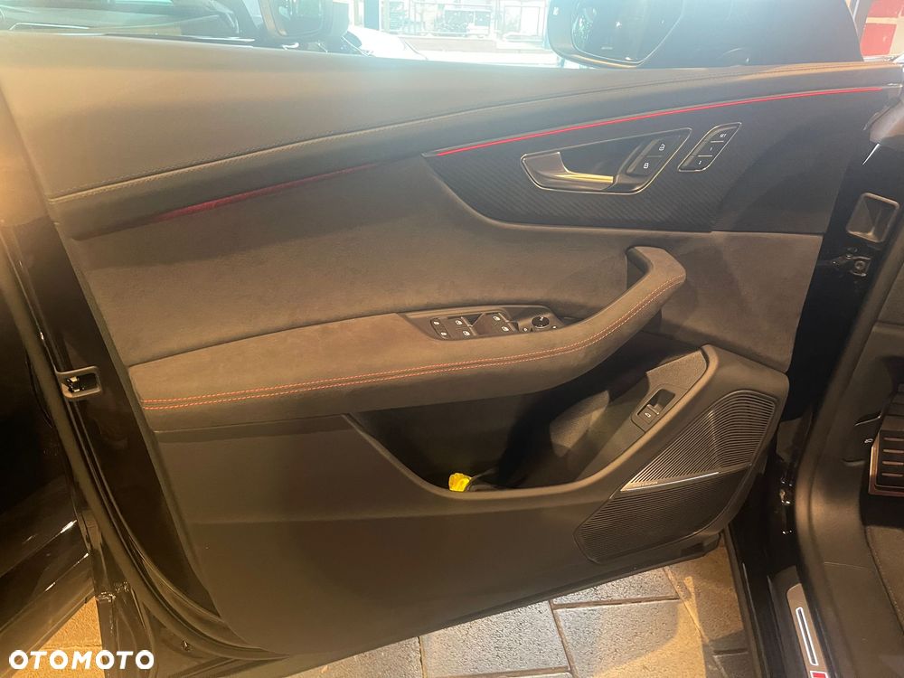 Audi RS Q8 TFSI quattro tiptronic - 19