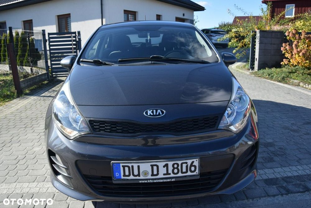 Kia Rio 1.2 Attract - 5