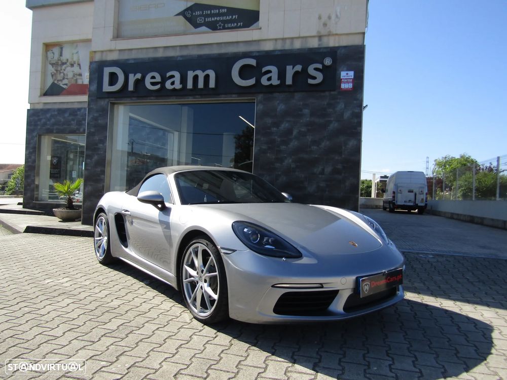 Porsche 718 Boxster 2.0T - 1