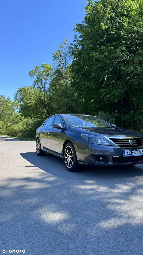 Renault Latitude 2.0 dCi Privilege - 13