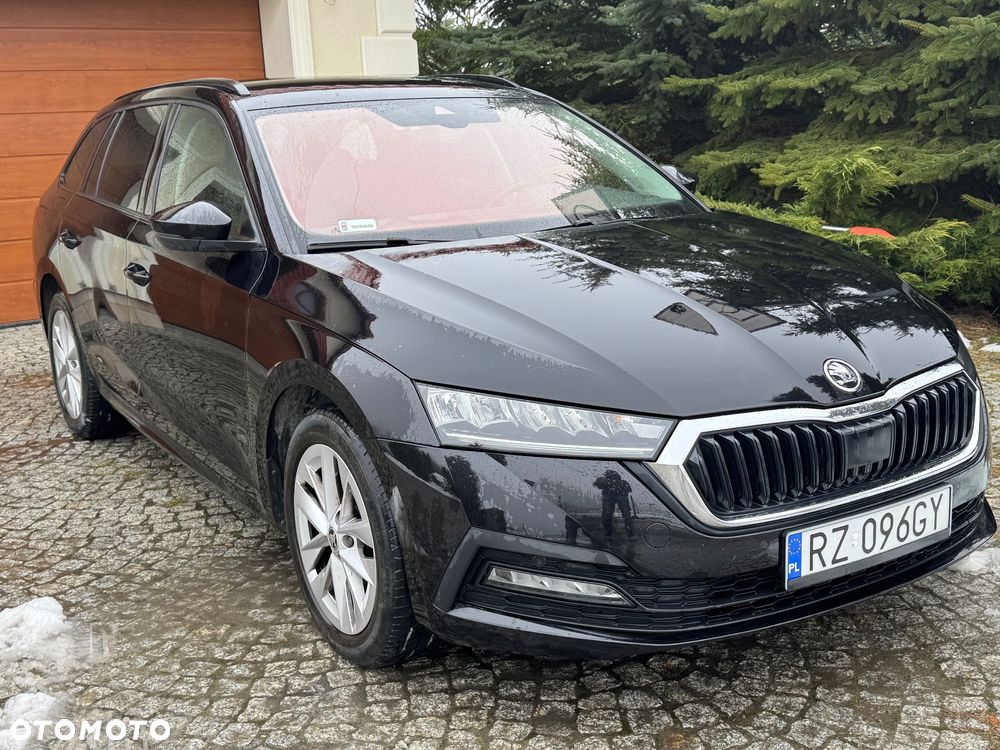 Skoda Octavia 2.0 TDI Selection DSG - 7