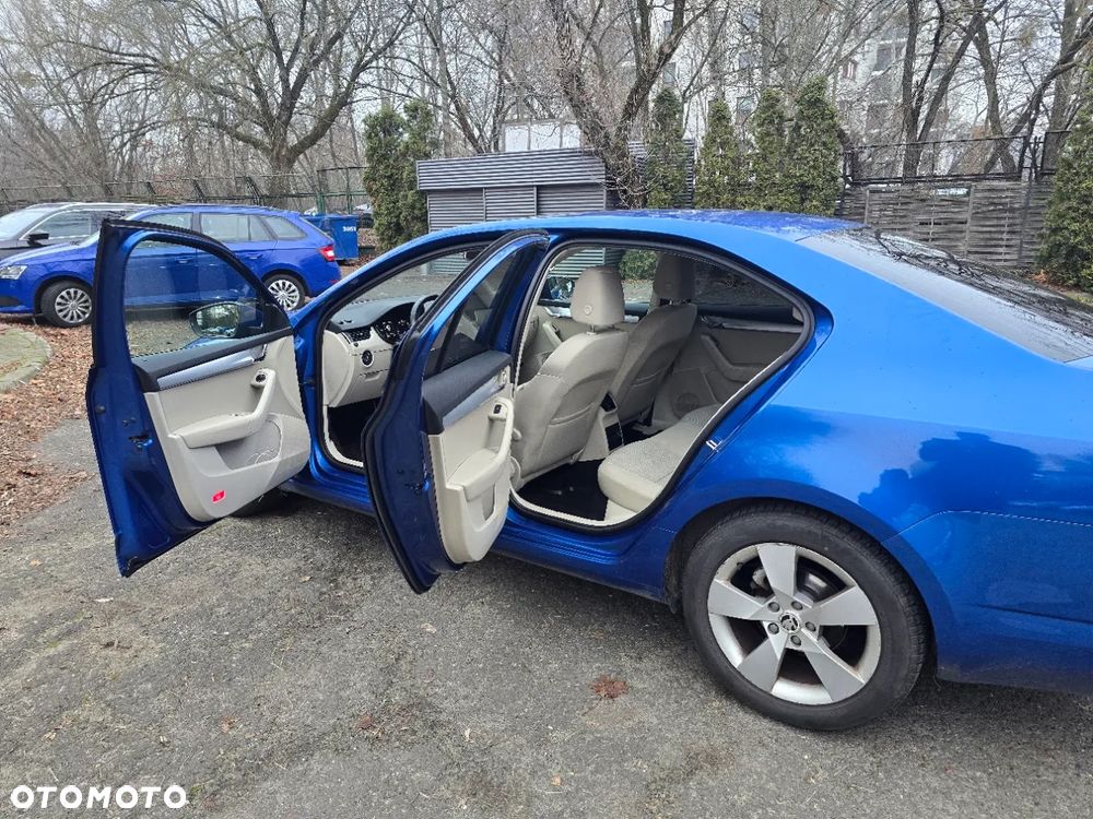Skoda Octavia 1.4 TSI Elegance DSG - 5