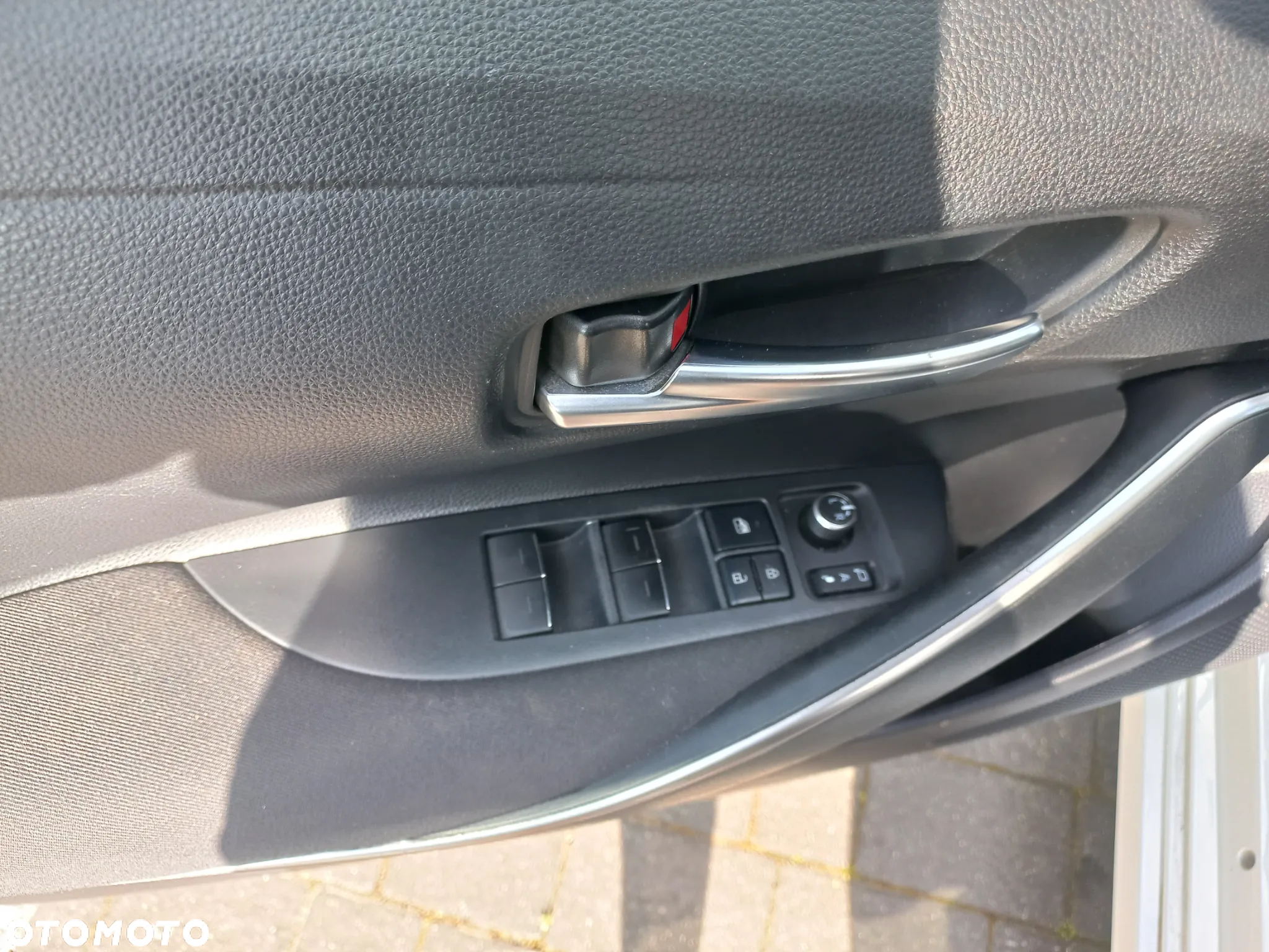 Toyota Corolla 1.8 Hybrid GPF Comfort - 11