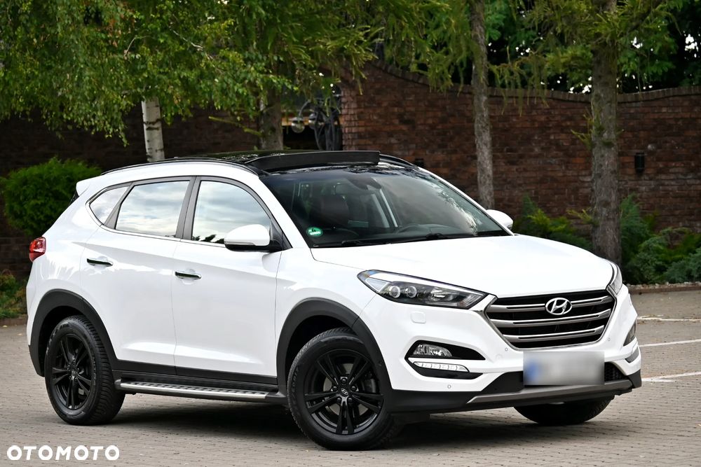 Hyundai Tucson 2.0 CRDi 4WD Automatik 25 Jahre - 10