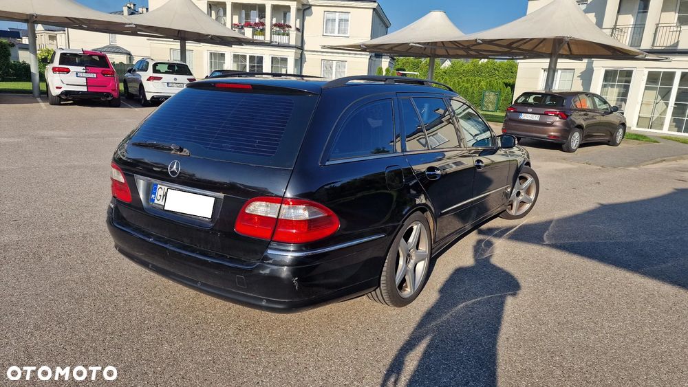 Mercedes-Benz Klasa E 320 CDI T Avantgarde - 4