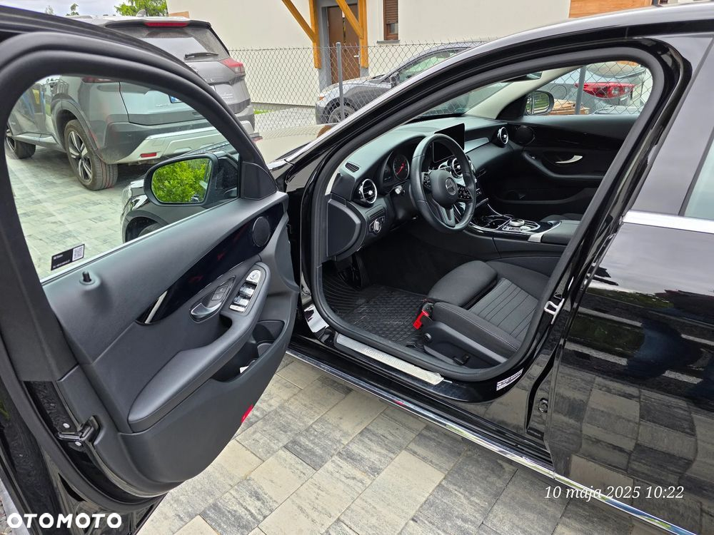 Mercedes-Benz Klasa C 180 9G-TRONIC - 12