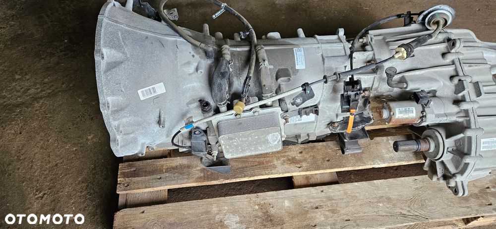 RAM 1500 V 5 2019- 4X4 5.7 HEMI Kompletna skrzynia biegów z konwerterem i reduktorem Skrzynia P68269509AA 8HP-75 Reduktor skrzyni P68250775AF - 11