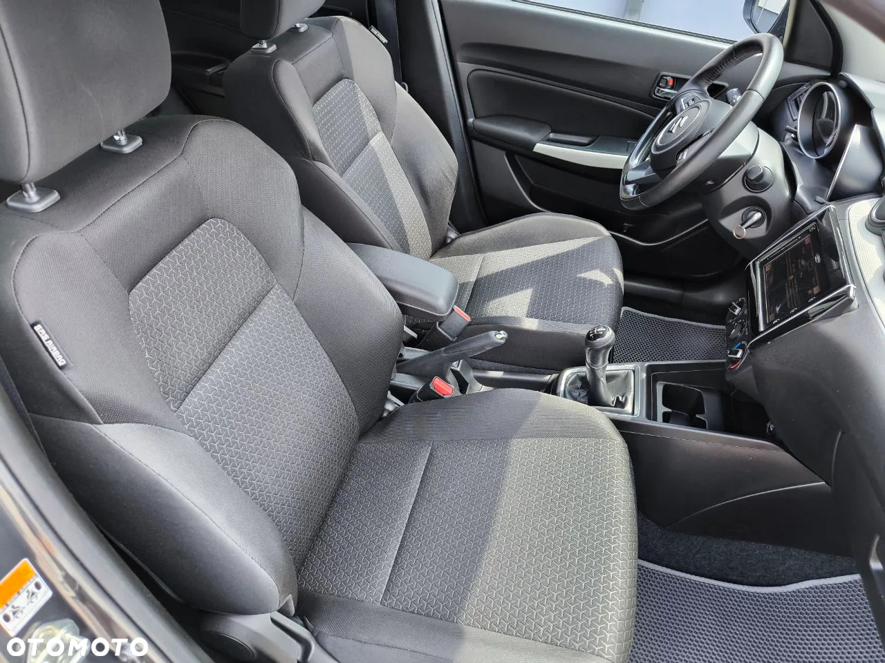 Suzuki Swift 1.2 Premium - 16