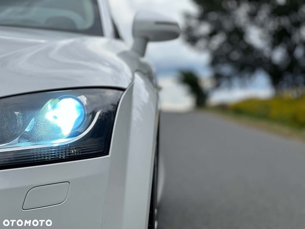 Audi TT Coupé - 10