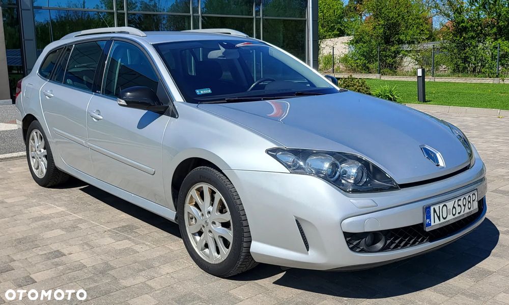 Renault Laguna 2.0 dCi FAP Initiale - 1