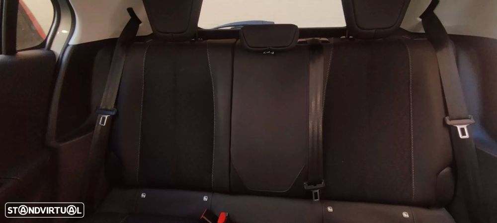 Opel Corsa-e Elegance - 23