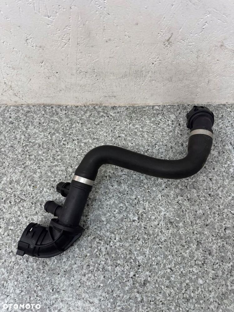 przewód wąż chłodnicy wody volvo v40 ii 2012-2018 2.0 t3 31368051 - 1