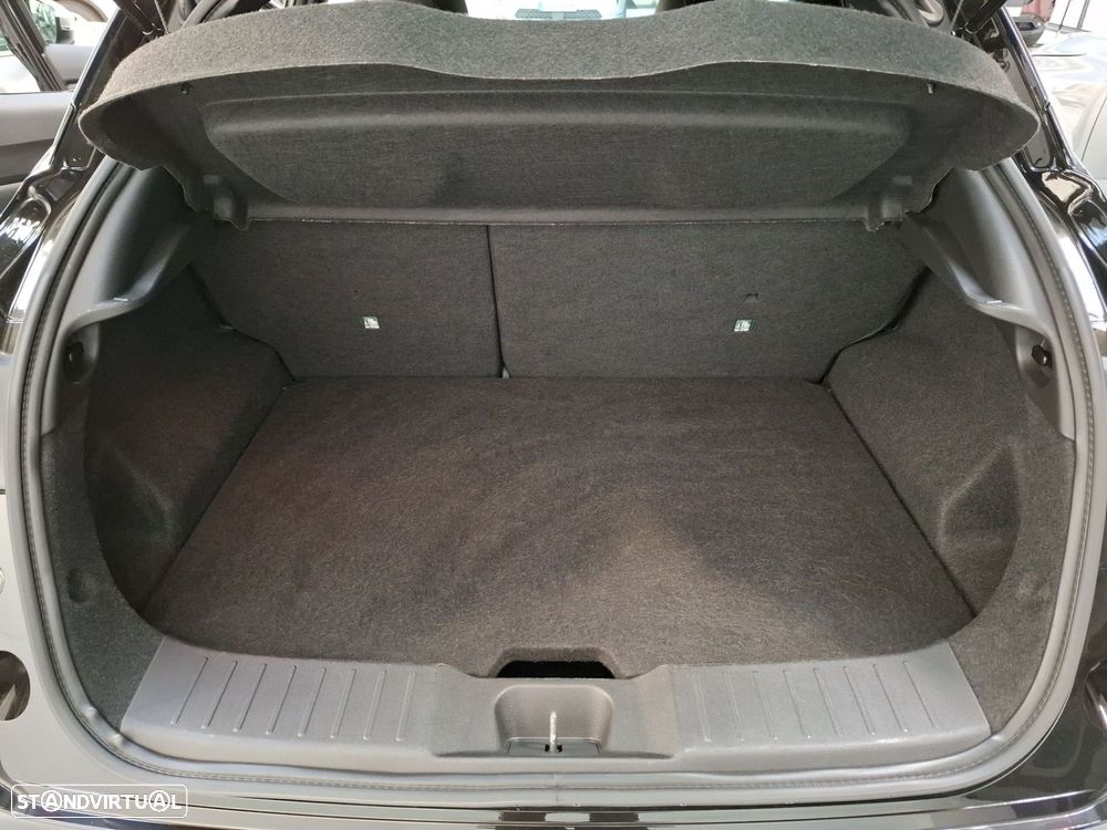 Nissan Juke 1.0 DIG-T N-Connecta NAV.+TwoTone NC DCT - 26