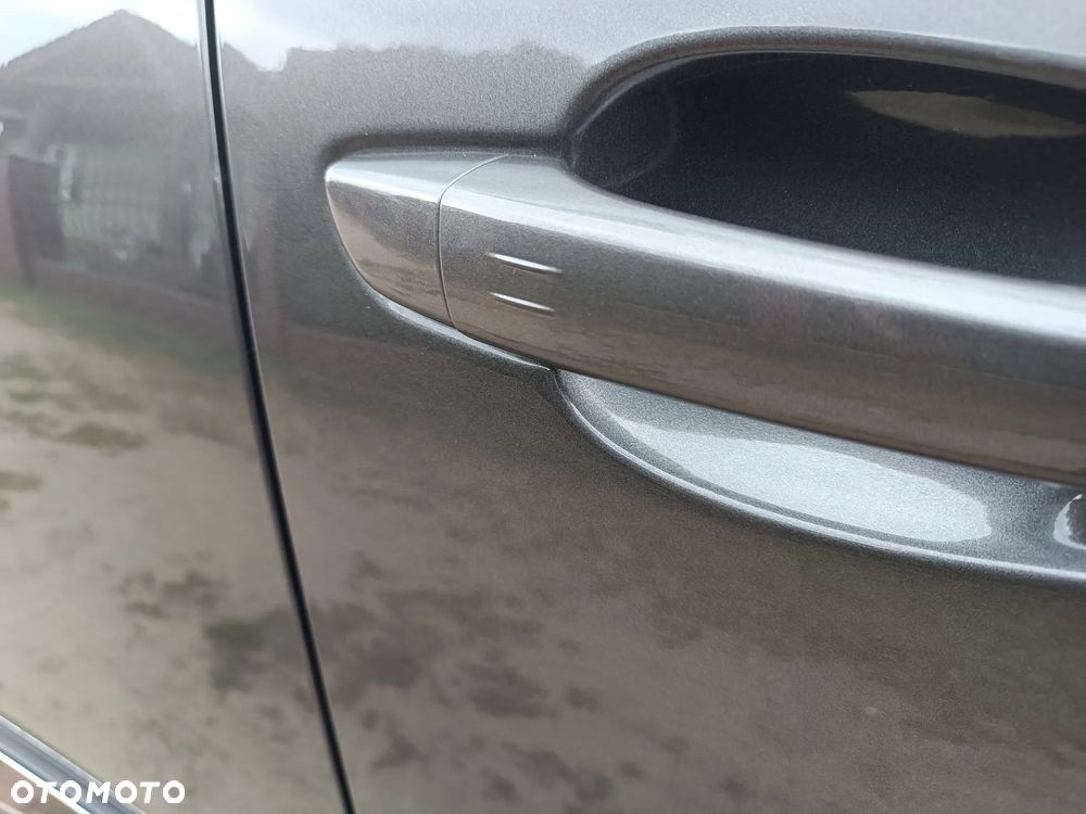 Peugeot 5008 Hybrid 136 e-DSC GT - 24