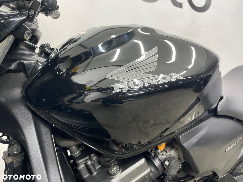 Honda Hornet - 20