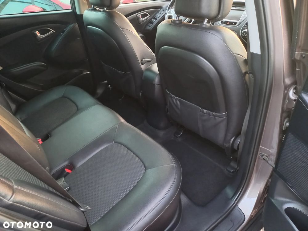 Hyundai ix35 1.7 CRDi Comfort 2WD - 21