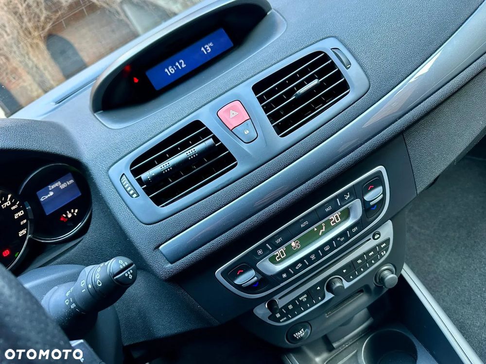 Renault Megane dCi 160 FAP GT - 30