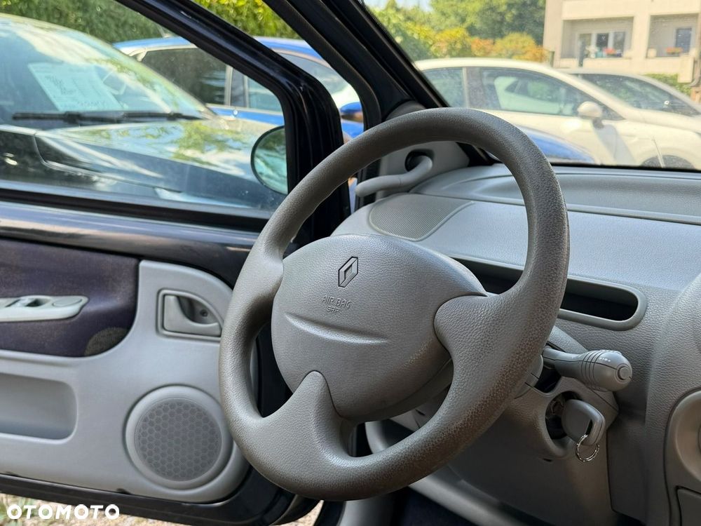 Renault Twingo - 15