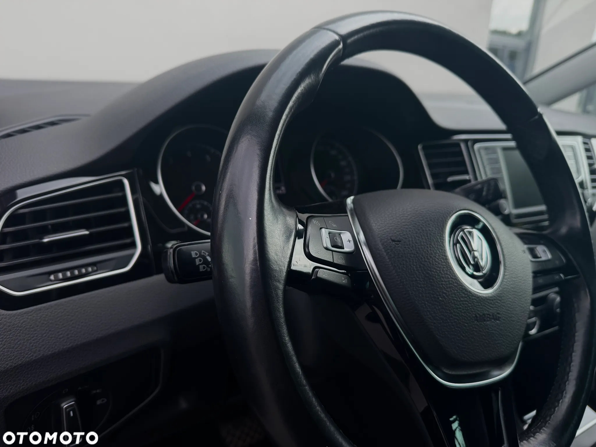 Volkswagen Golf Sportsvan VII SV 1.4 TSI BMT Highline DSG - 24