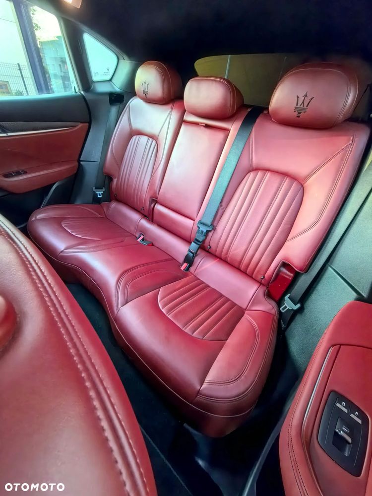 Maserati Levante S Q4 - 19