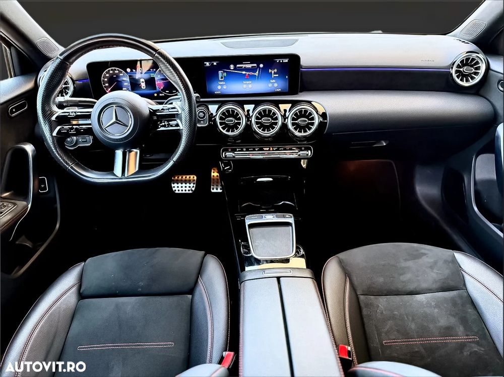 Mercedes-Benz A 200 Sedan 7G-DCT AMG Line - 17
