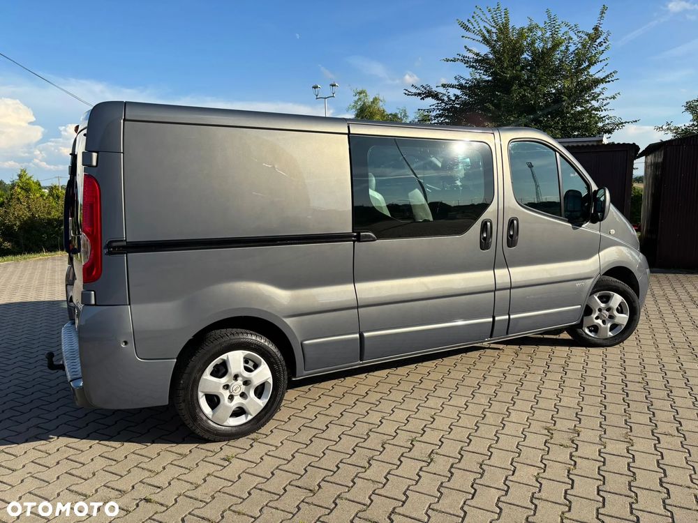 Opel Vivaro - 15