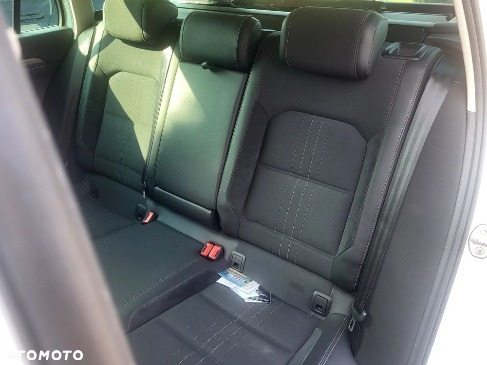 Volkswagen Passat 2.0 TDI SCR 4Mot DSG Highline - 6