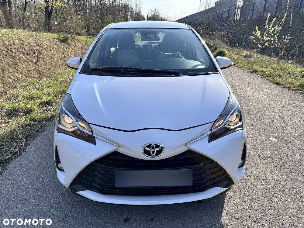 Toyota Yaris 1.5 Dynamic - 3