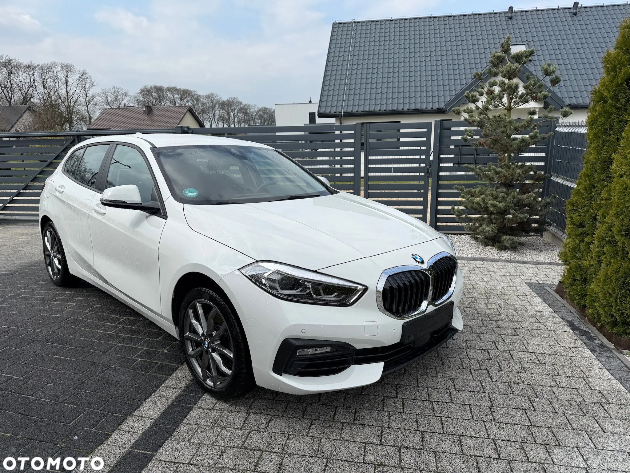 BMW Seria 1 120i Advantage - 1