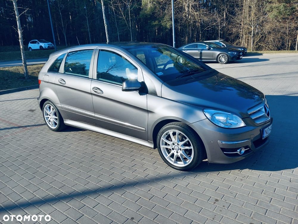 Mercedes-Benz Klasa B - 1