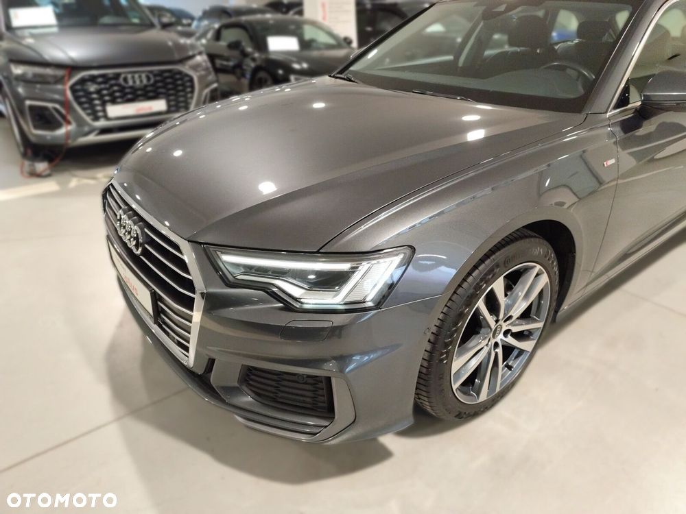 Audi A6 Avant - 14