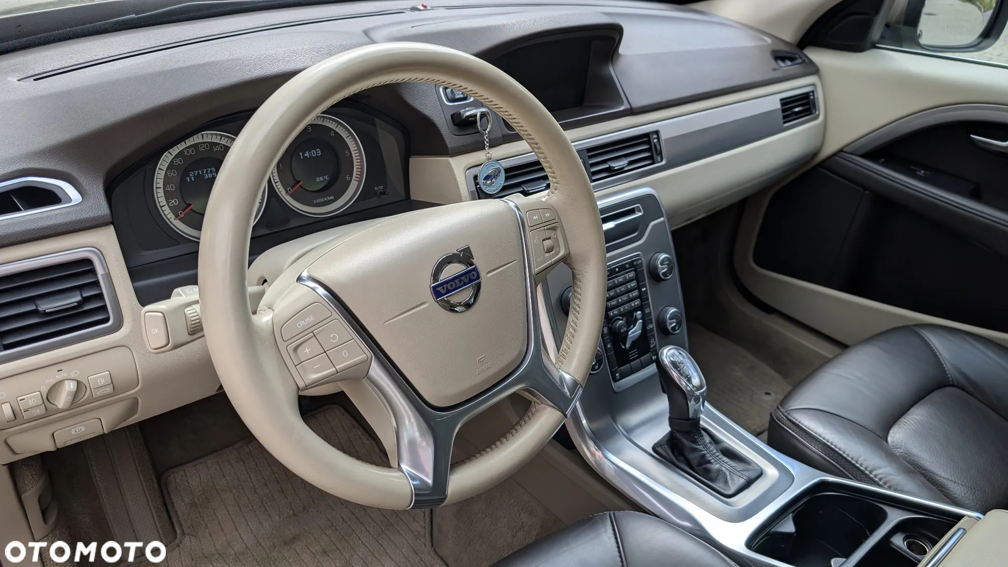 Volvo XC 70 D4 AWD Summum EU6 - 21