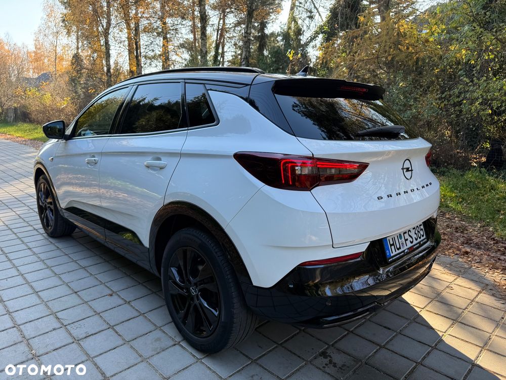 Opel Grandland 1.2 T GS Line S&S - 30