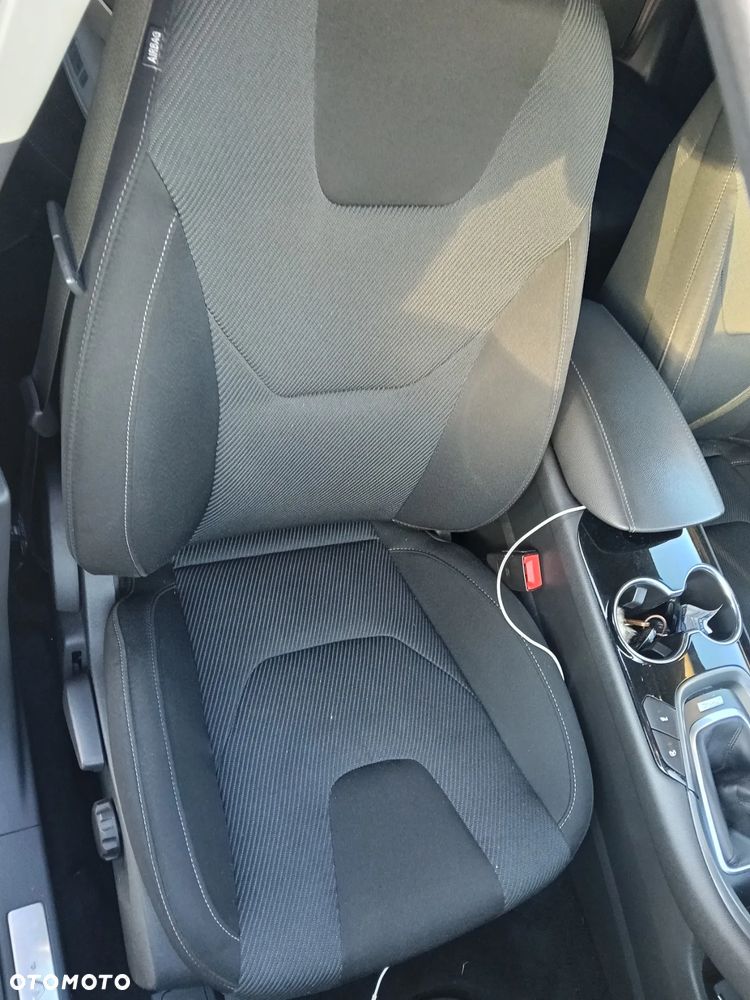 Ford Mondeo - 13
