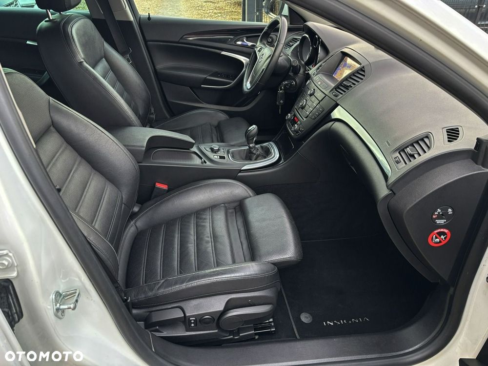 Opel Insignia 2.0 CDTI Cosmo - 30