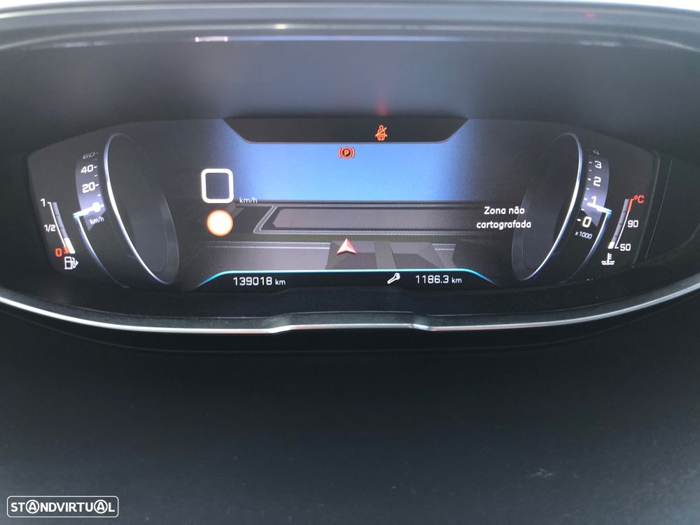 Peugeot 3008 1.5 BlueHDi Allure - 18