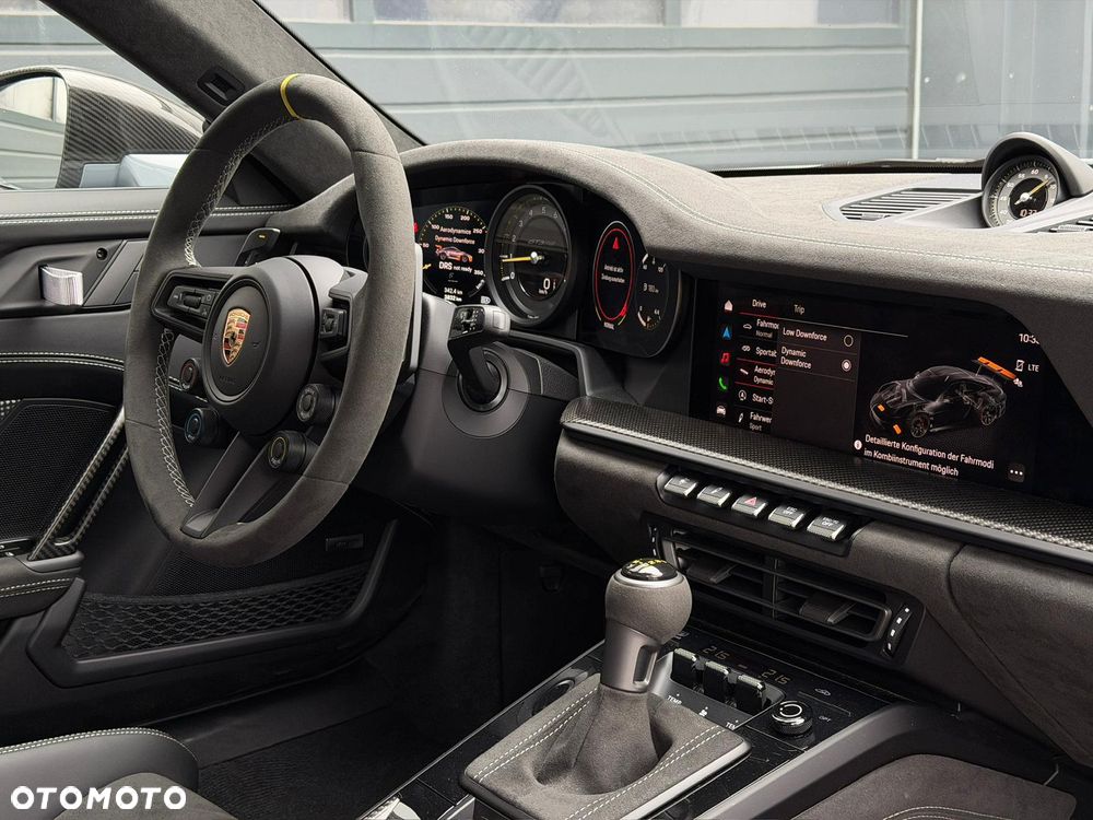 Porsche 911 GT3 RS PDK - 23