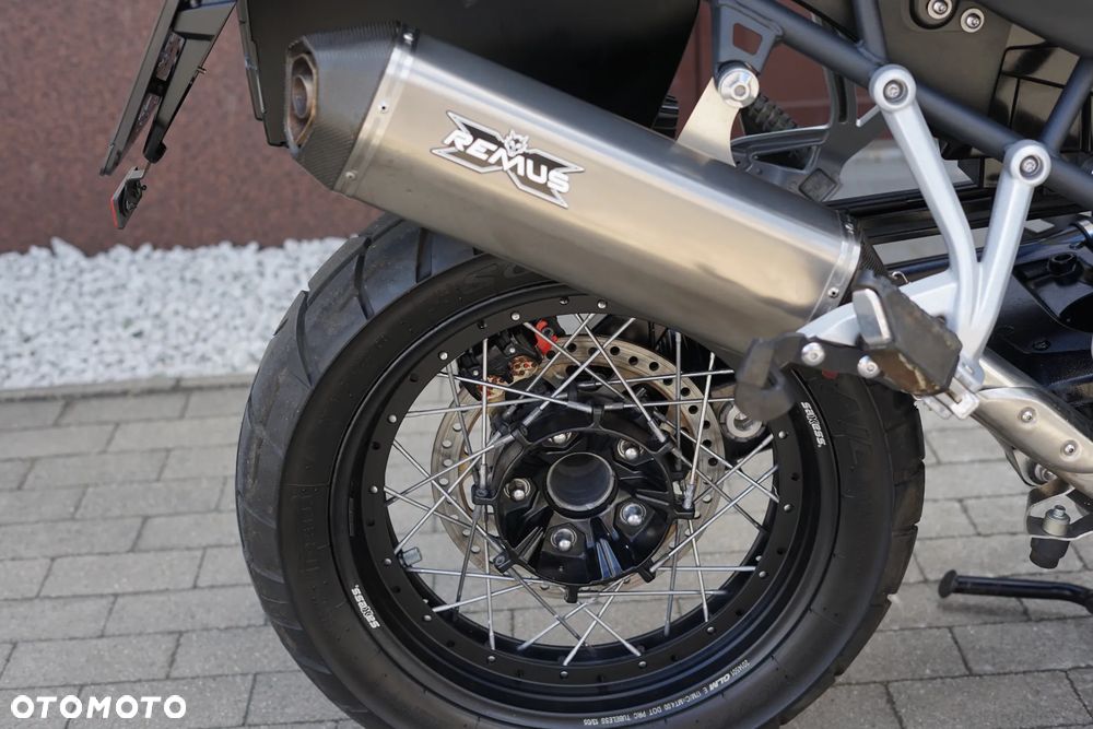 Triumph Tiger - 8