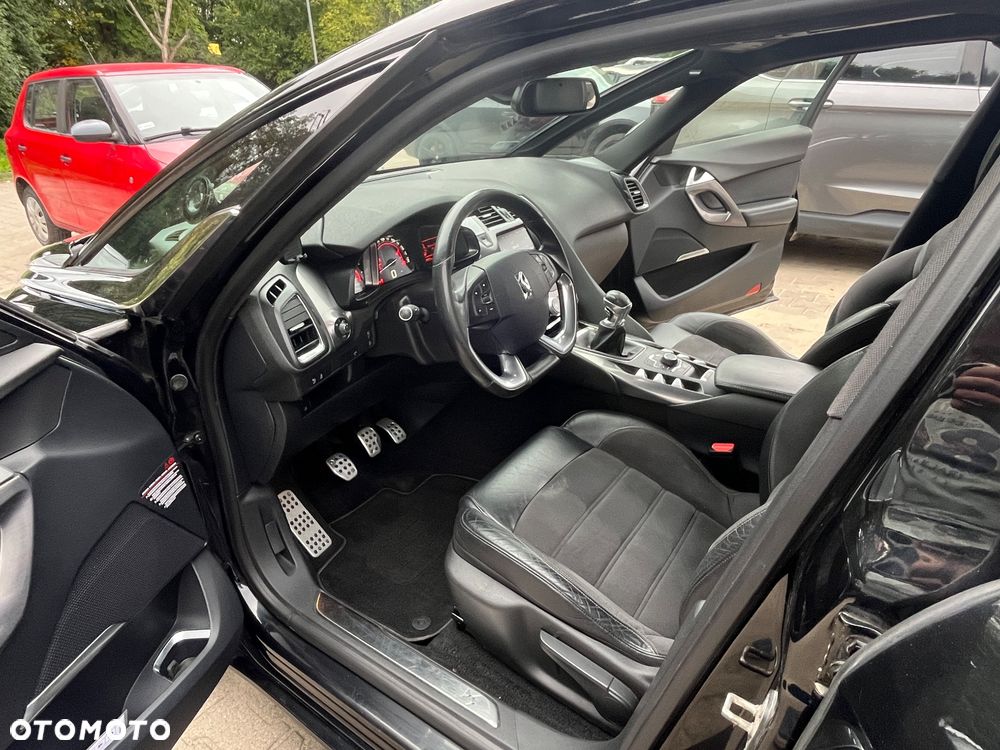 Citroën DS5 2.0 HDi SoChic - 20